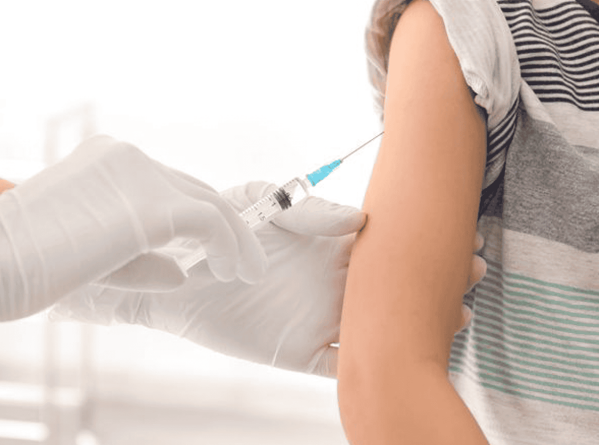 Массовая вакцинация — в феврале