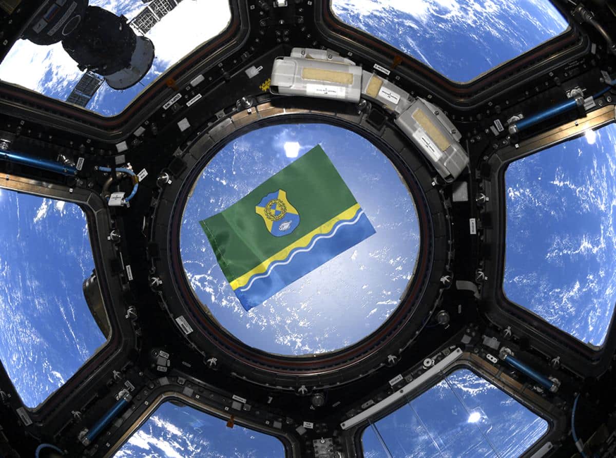 Зеленоградский флаг побывал в космосе