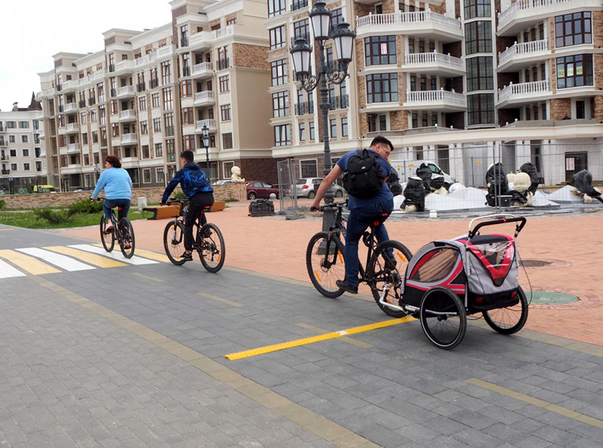 «Полицейские» на велодорожке