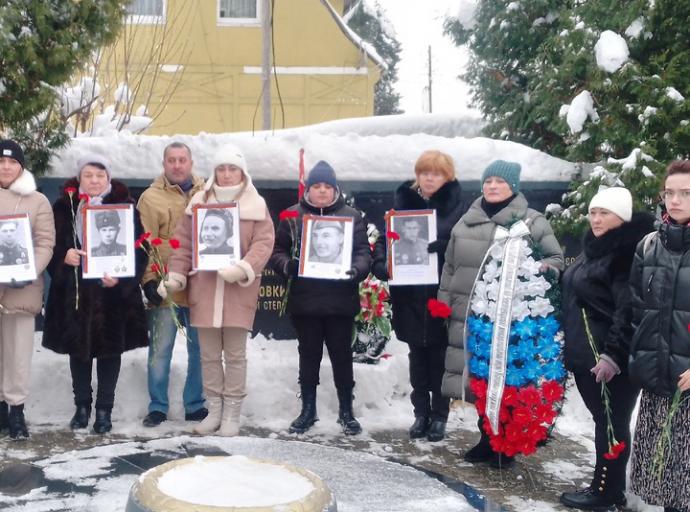 В Зеленоградском округе прошли торжественные мероприятия, посвящённые Дню Героев Отечества в России