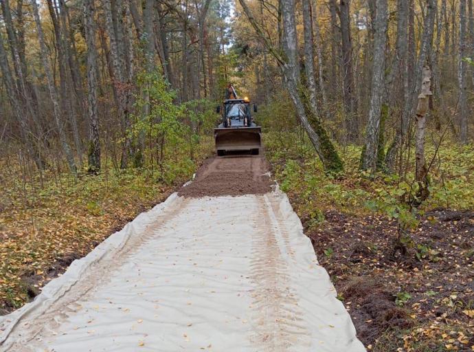 В поселке Лесной началось строительство велодорожки