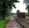 На улице Школьной в поселке Грачевка начался капитальный ремонт тротуара
