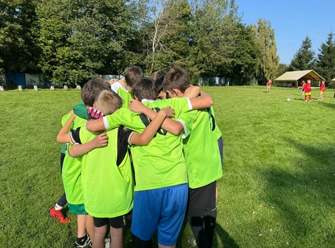 В Грачевке состоялся футбольный матч, посвящённый Году защитника Отечества