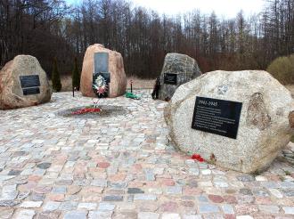 В память о подвиге воинов-мотоциклистов