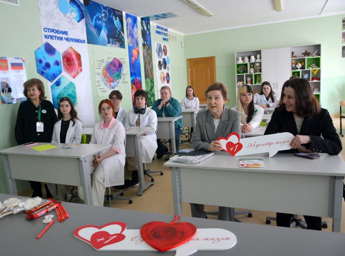 Медицина начинается здесь