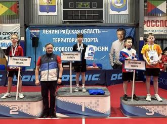 Золото и серебро на Первенстве СЗФО