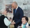 Губернатор Алексей Беспрозванных вручил юбилейные медали «80 лет Калининградской области»