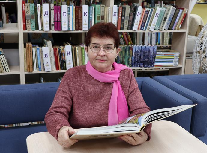 «За эти годы сменились поколения читателей»